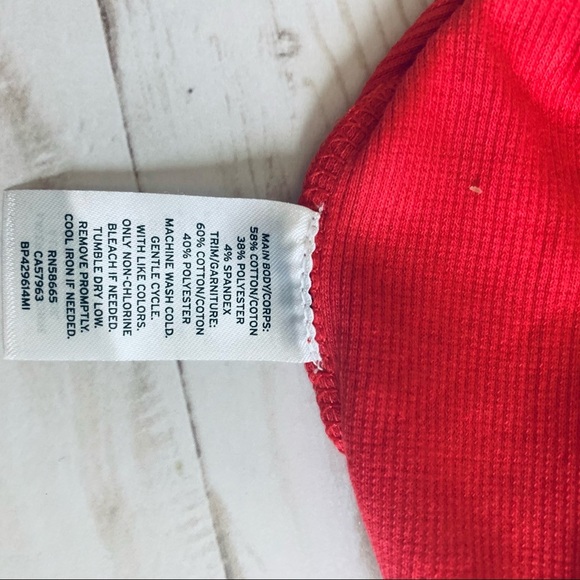 BP Cropped Ribbed Tank Tops (2) - Picture 5 of 7